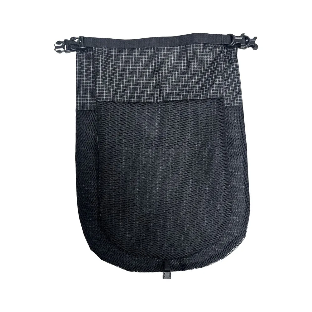 Spacious Mesh Shoe Storage Pouch for Outdoor Activities Fits Multiple Shoe Types with Breathable Airflow Design