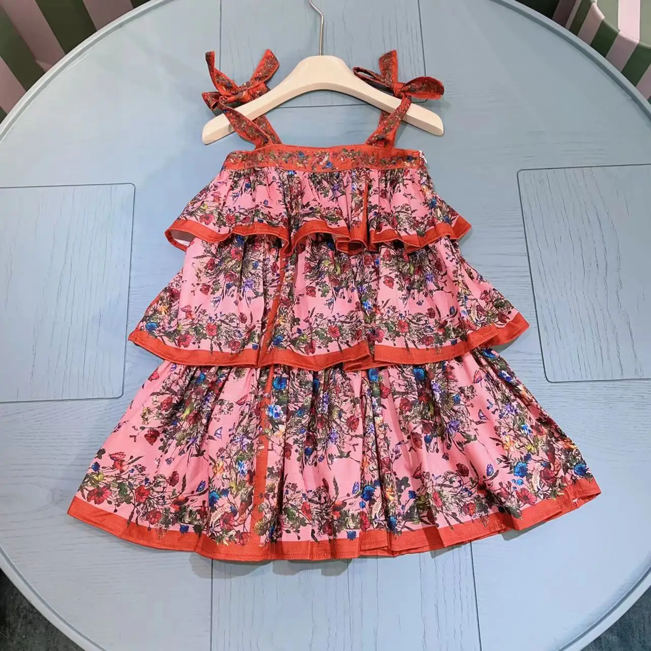 High End Children's Clothing 2024 Summer New Girl's Dress Suspender Beach Cake Dress Sleeveless Printed Children's Dress
