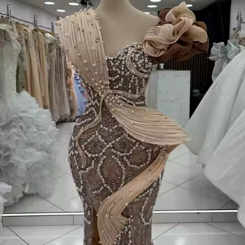 Elegant Champagne Mermaid Evening Dress with Side Slit Sleeveless Prom Dress Luxury Pearl Crystal Cocktail Dress Customized