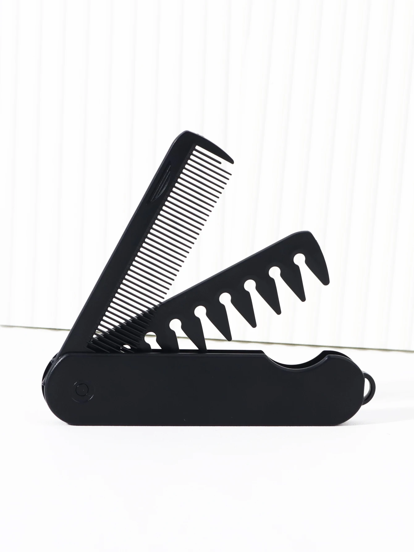 2-in-1 Klappbarer Haarkamm, Bartkamm, Doppelzahn-Design, Langlebiger ABS-Kunststoffgriff und Bürste, Tragbar für Reisen – Detail 1