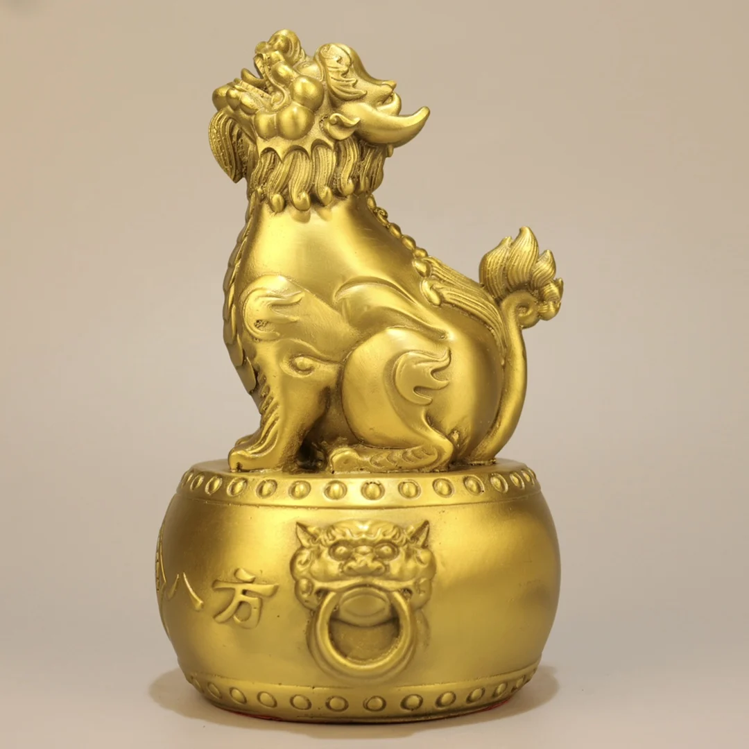 Brass Chao Tian Hou Pi Xiu Statue - Elegant Home Decoration and Business Opening Ornament for Living Room and Family Interiors