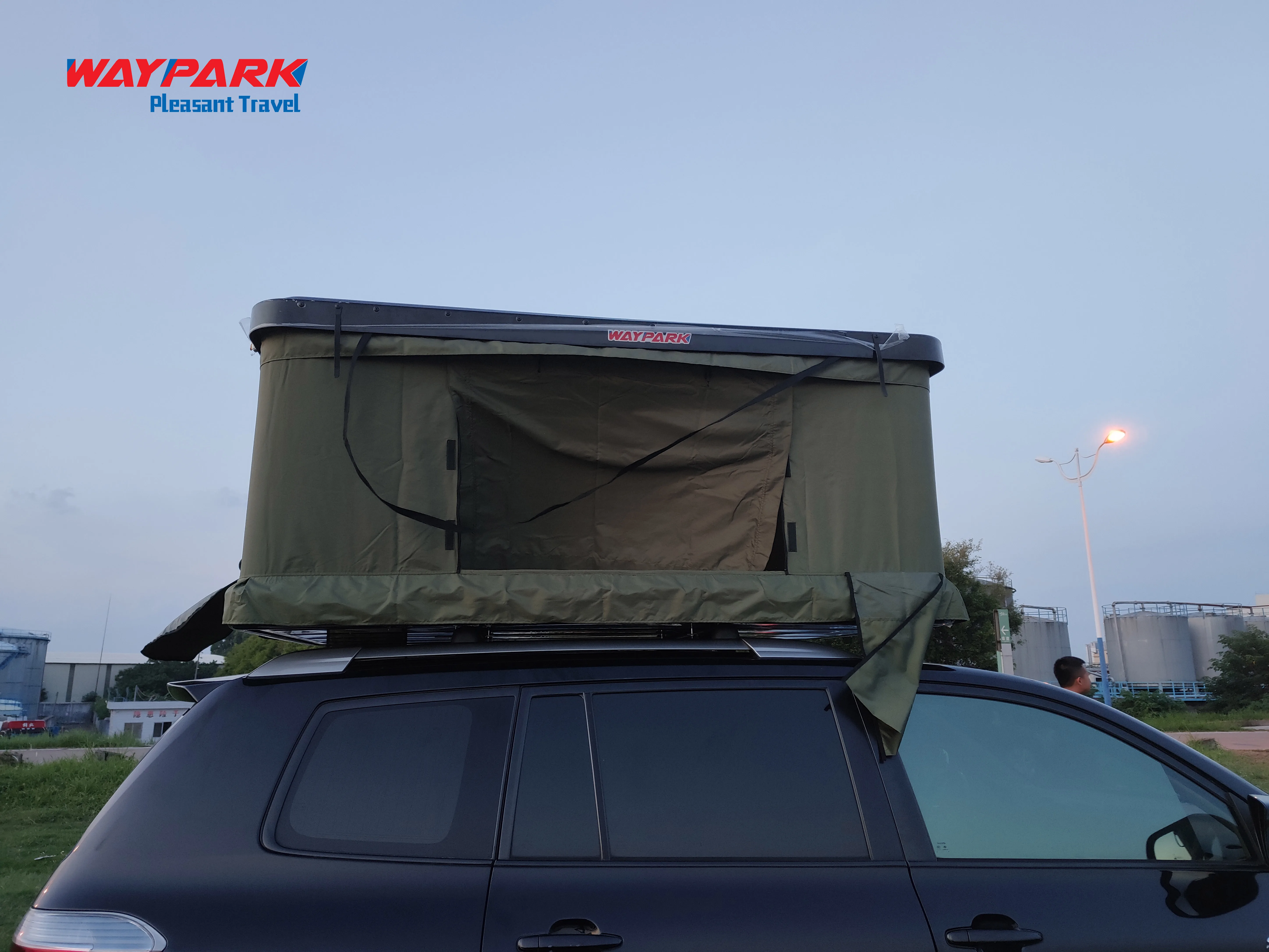 General folding roof tent camping outdoor roof tent hardshell roof car tent for sale палатка зимняя 3 слойная