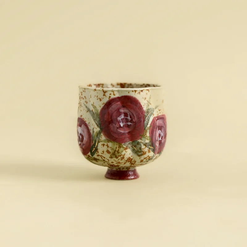 Blue White Flint Red Rose Petal Hand Painted Retro Ceramic Cup Household High End Personal Tea Tasting Table Decor Gift