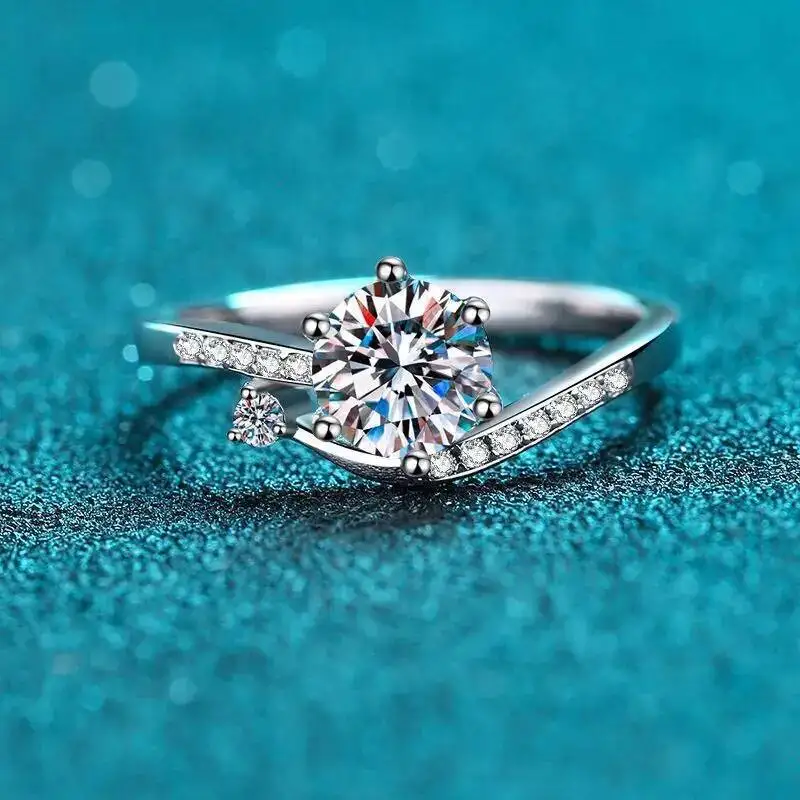 Exquisite Fashion 925 Sterling Silver Sparkling 1ct Moissanite Rings For Women Classic Wedding Statement Jewelry