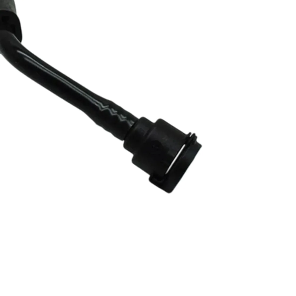 

17128579334 Engine Cooling Kettle Pipe For BMW B57 G01 G02 G05 G06 G07 G08 High Quality ABS Black Wear-resistant Non-deformation