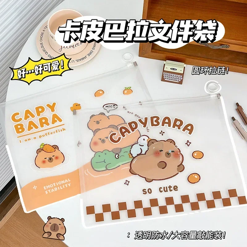 

Милый пенал-органайзер с капибарой, прозрачная сумка для документов формата А4, офисный файл-холдер, школьная папка, сумка на молнии с петлей-держателем