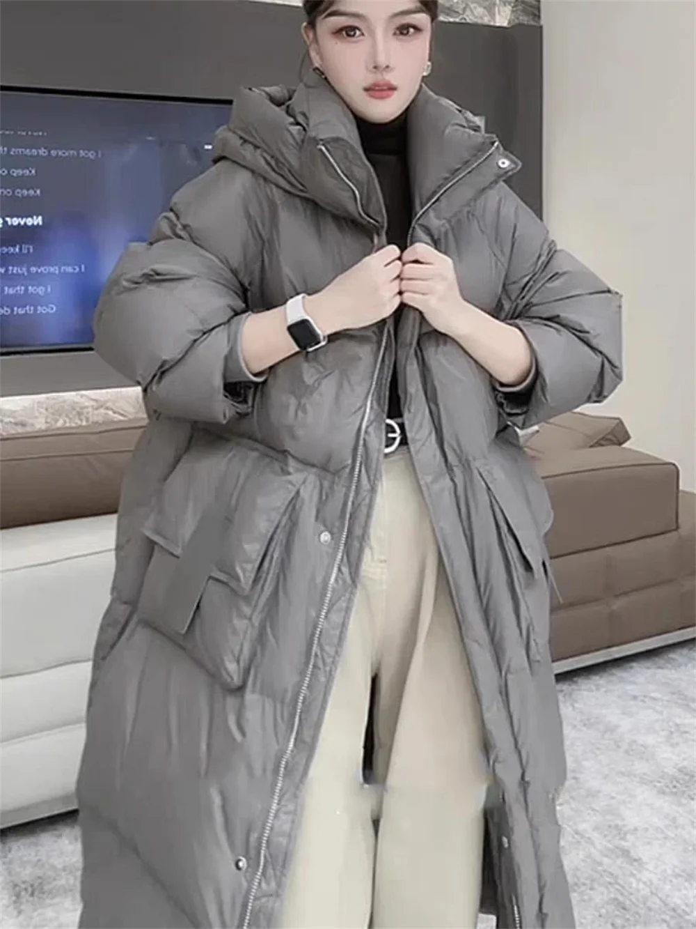 Korean Style Hooded Down Jacket for Women in Winter, Small Stature, Medium Length, Loose and Warm Bread Jacket