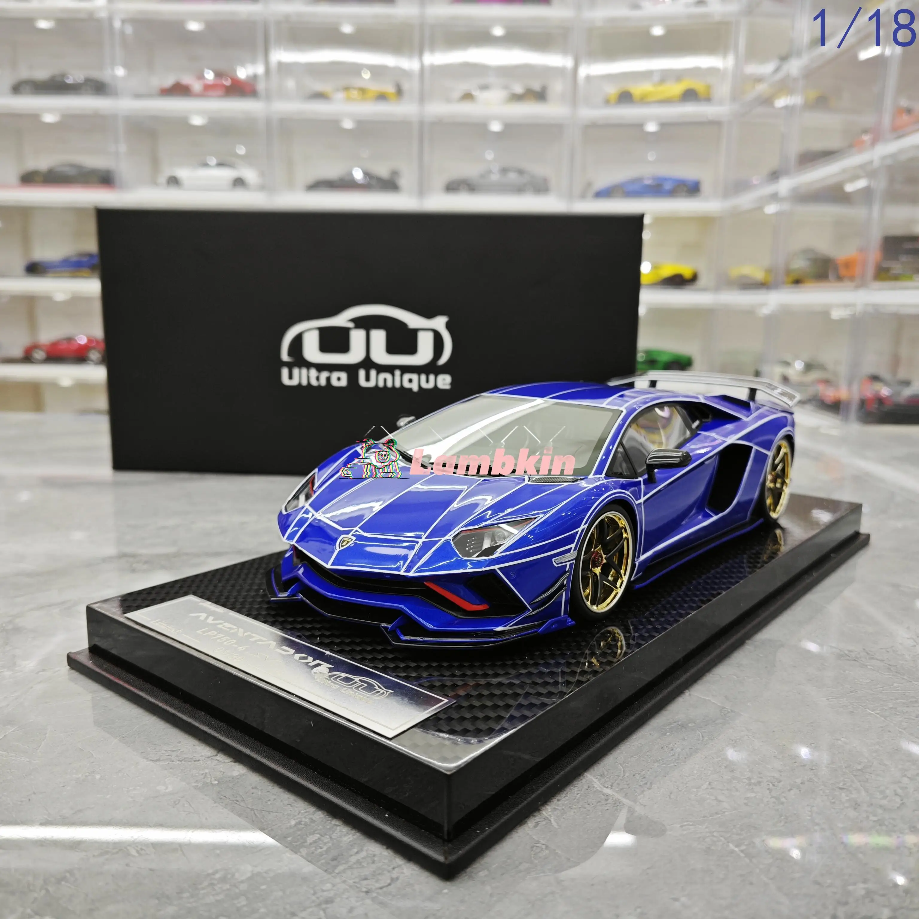 عروض خاصة فائقة الفريدة 1/18 لامبورغيني LP750-4 إصدار محدود من 30 محاكاة الراتنج ديكور السيارة الحلي عيد الميلاد #6