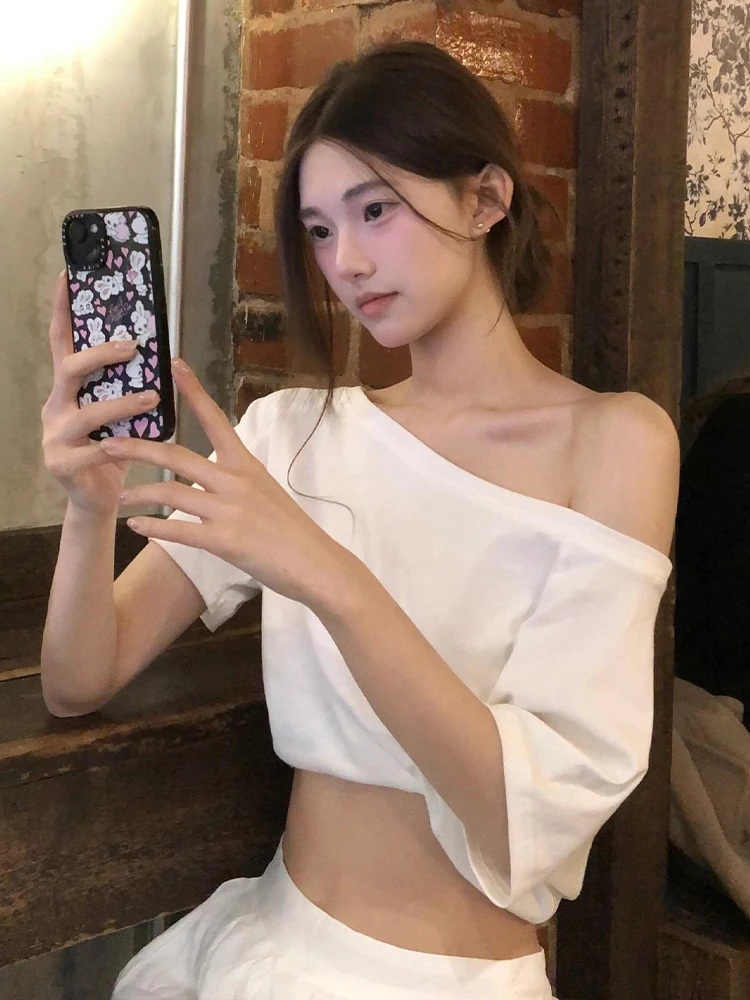 American Sle Spicy Girl oulder Bared ort Sve Women's Summer New White T-irt Slimming Exposing oulder Top Tee