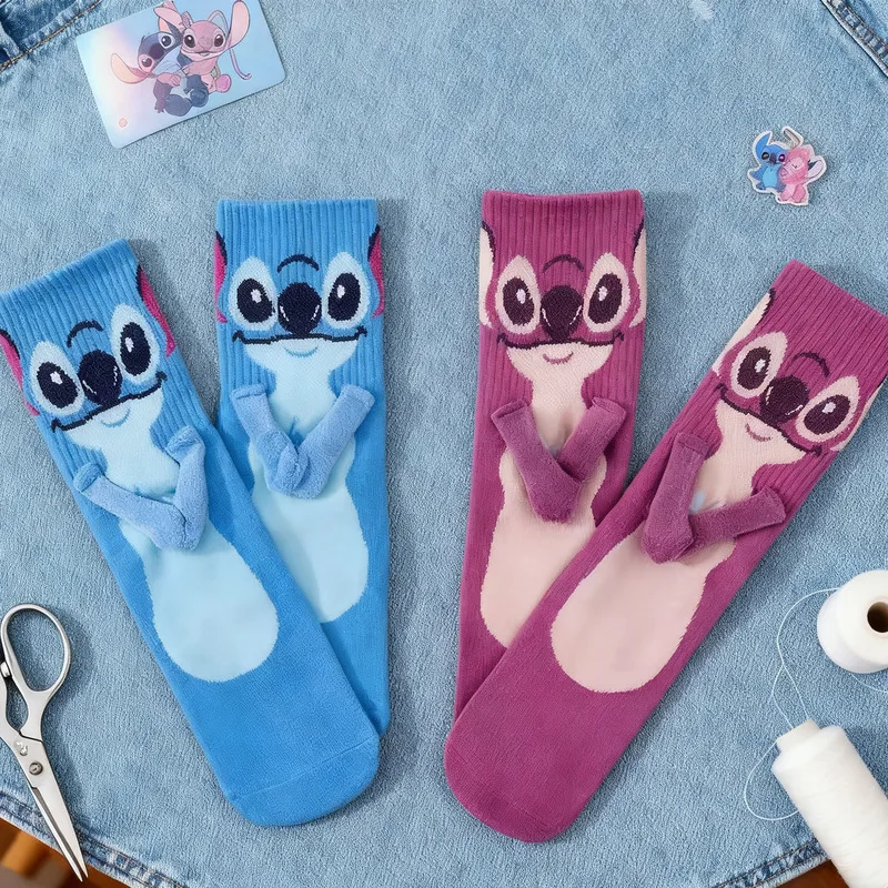 Vendita calda Disney & Stitch 2025 Nuovi calzini da cartone animato Calzini corti carini per bambini Primavera e autunno inverno Calzini casual da donna Regalo