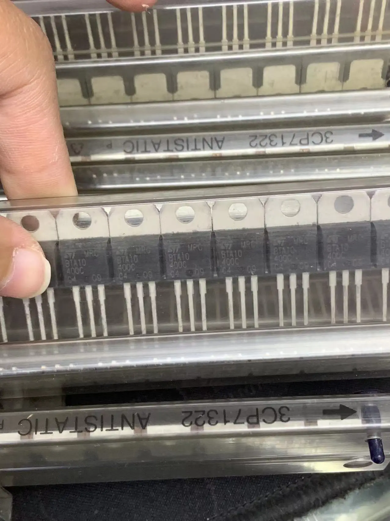 BTA10-400C (5 piezas) Inventario original y al contado