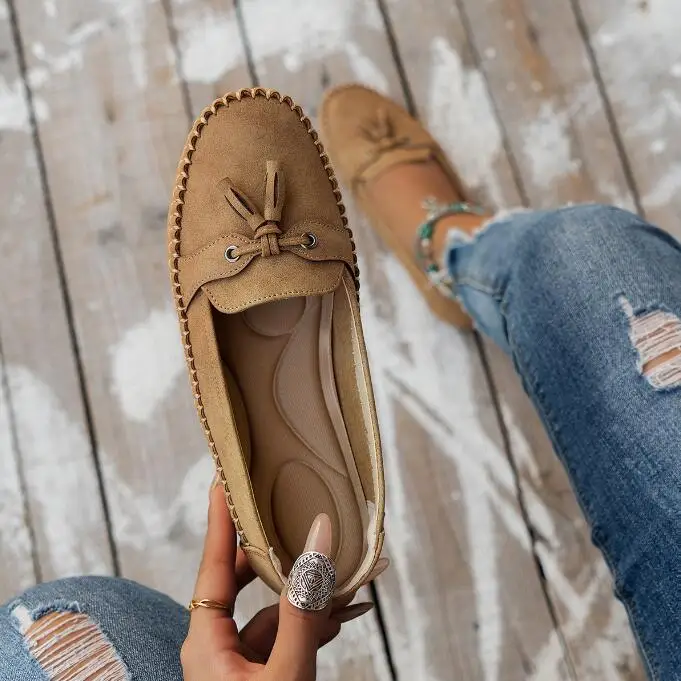 

Women Loafers Large Size Fashion Comfortable Round Toe Breathable Flat Shoes Lightweight Soft Sole Walking Slip on Casual Shoes