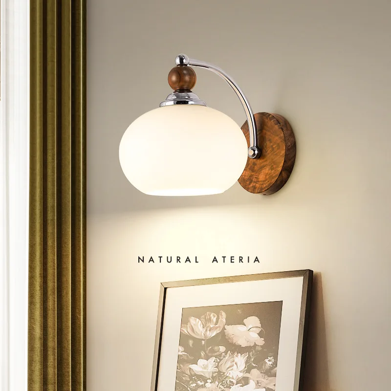 DD Full-Spectrum Bedside Wall Lamp, New Chinese Style, Simple and Luxurious, Walnut Wood, Eye-Protective Bedroom
