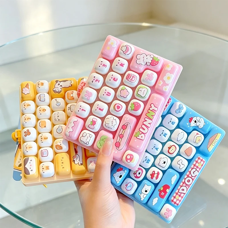 26Grid Keycap //Clicker Anti Stress Fidget Keyboard Keychain Decompression Button Cartoon Hand Relax Party Favor Gift 26구 키캡 키링