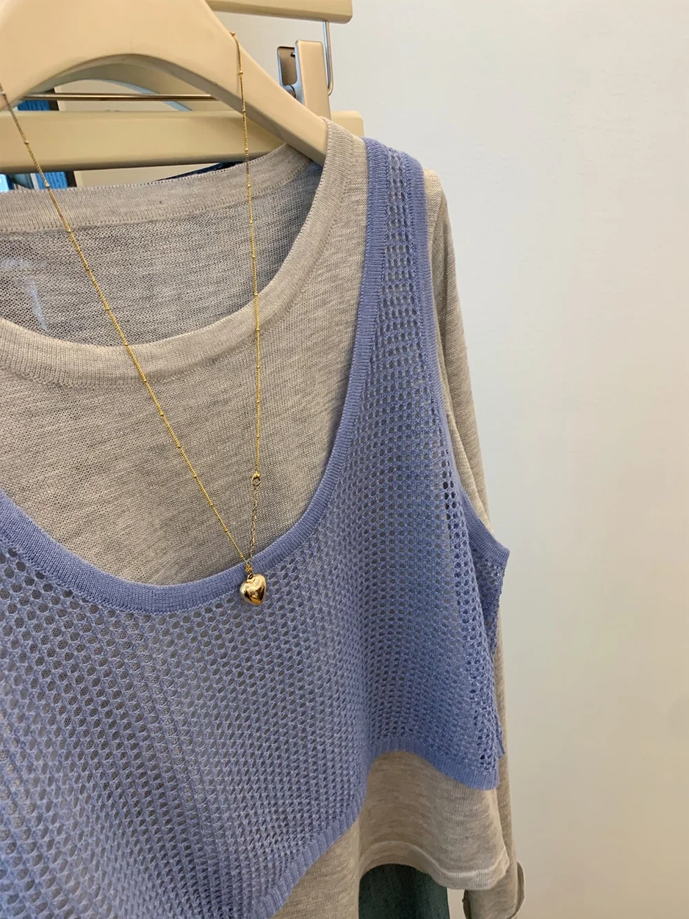 Faionable ey redondo ne malha longo sve solto emagrecimento topo para homem casual sle outono design falso camiseta de duas peças