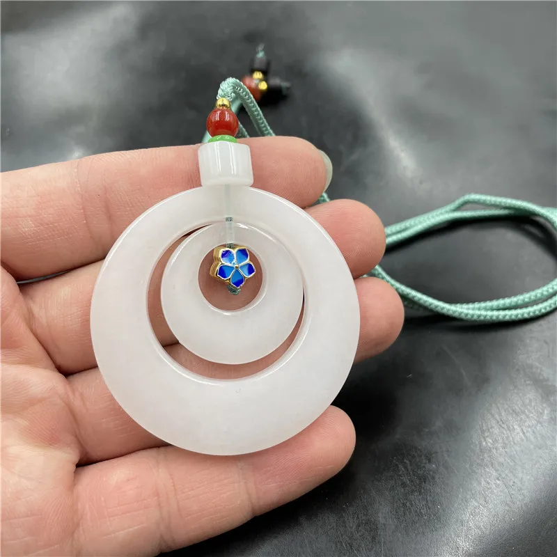 מאסטר ירקן הישן ג 'ייד ג' יאנג לבן ג 'יאנג הצמד אטב הסוודר שרשרת לבן ירקן שלום אבזם תליון עט ירקן