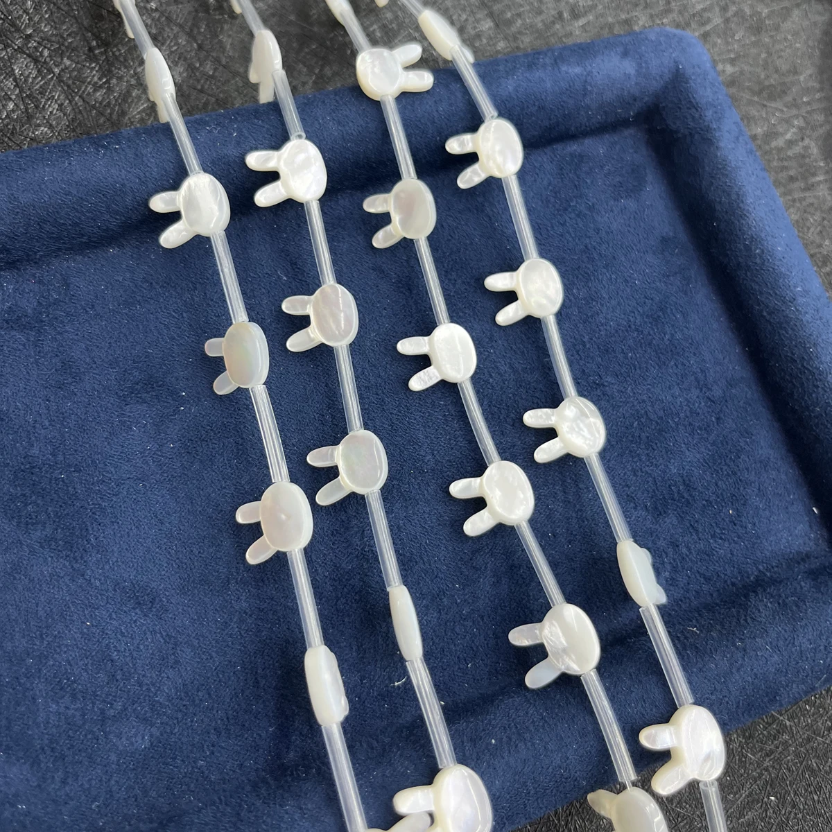 

10x12mm Natural Freshwater Shell Vertical Hole Rabbit Head Bead Jewelry Making DIY Necklace Bracelet Earrings Accessory Wedding