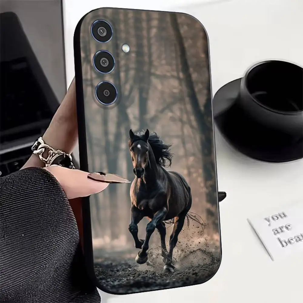 Black Horse Galloping Phone Case For Samsung Galaxy  A22 A21 Ultra  A70  A71 A73 A72 Black Back Cover