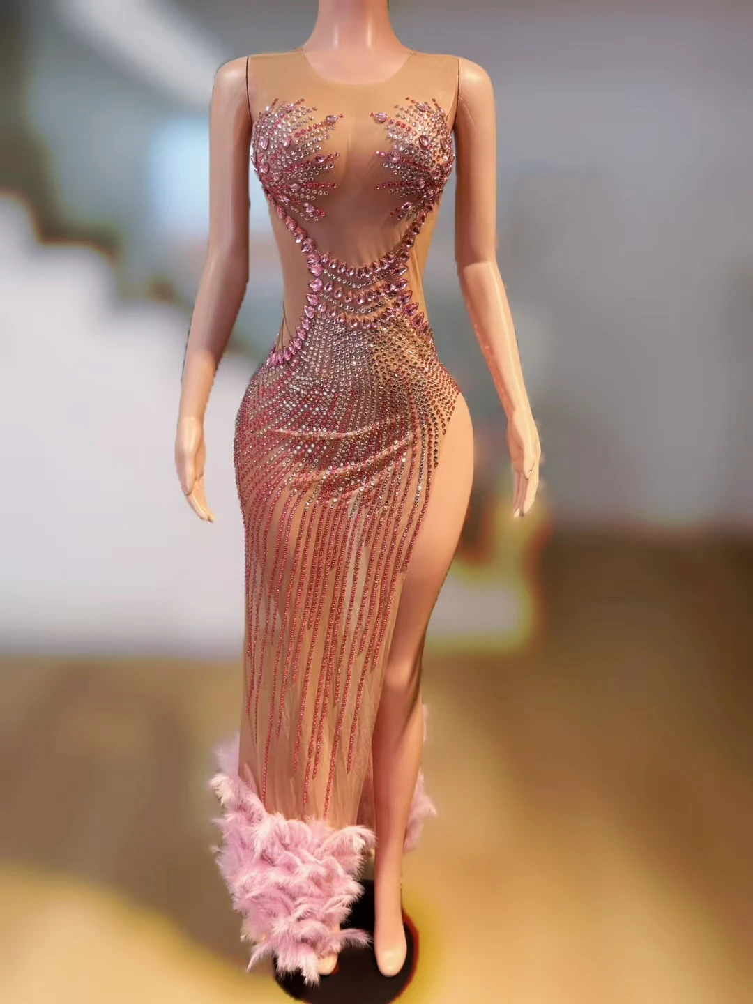

Elegant Pink Rhinestone Glittering Feather Long Skirt High Side Slit Sleeveless Evening Gown Women See-through Cocktail Dress