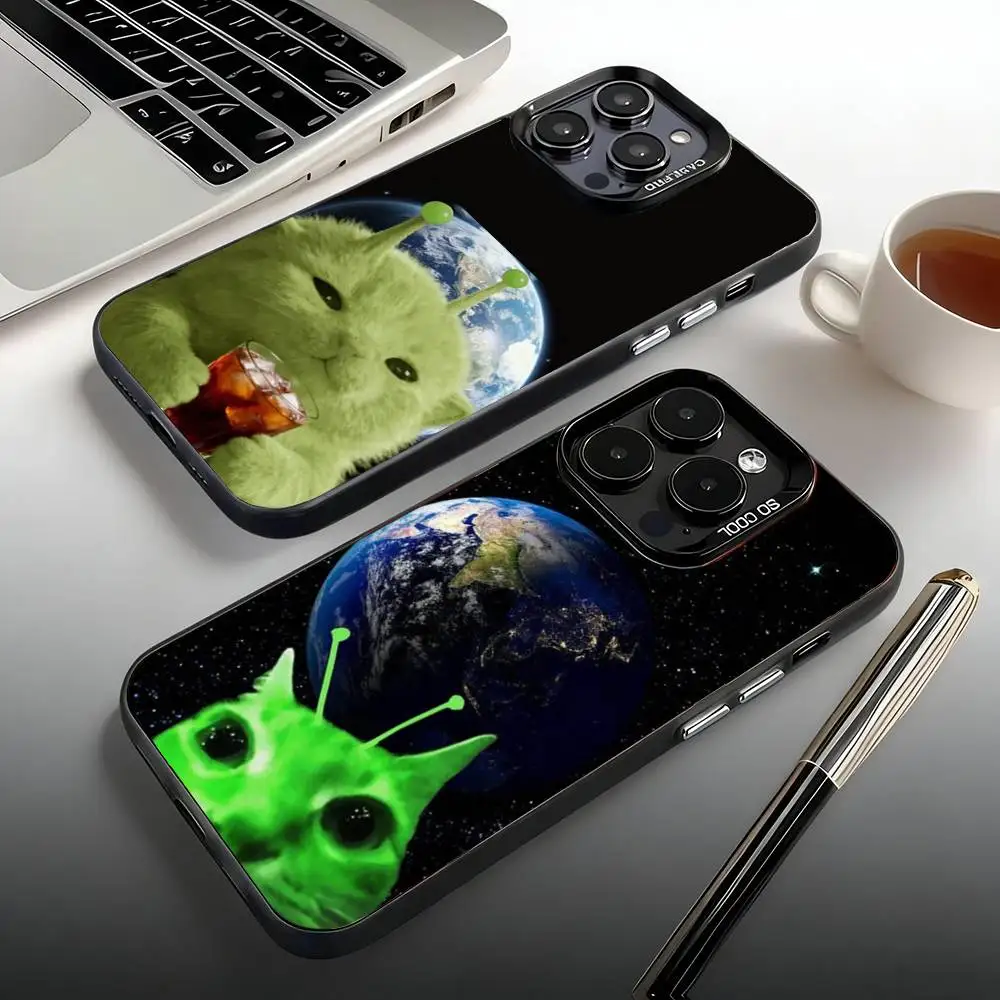 

Funny Green Alien Cat Phone Case For iPhone 17,16,15,14,13,12,11,Pro,Max,Plus,Mini,SE,Air Candy Matte Shockproof Cover