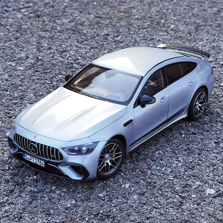 NOREV Diecast model 1:18 GT 2021 GT63 Alloy car model Collection