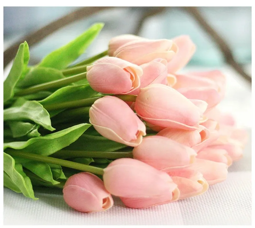 31pcs/lot Tulips Artificial Flowers PU Artificial Bouquet Real Touch Flowers for Home Wedding Decorative Flowers & Wreaths