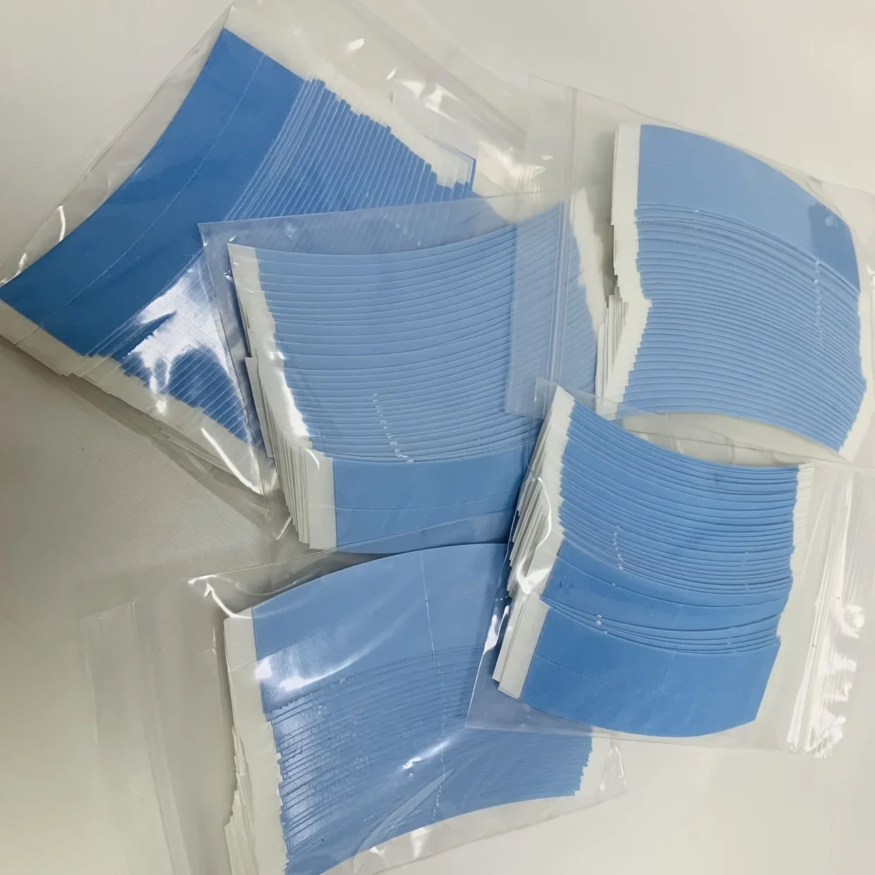 لاصق منحني غير مرئي فائق التثبيت، مثالي لوصلات الشعر المستعار والدانتيل 36 قطعة/الوحدة #2