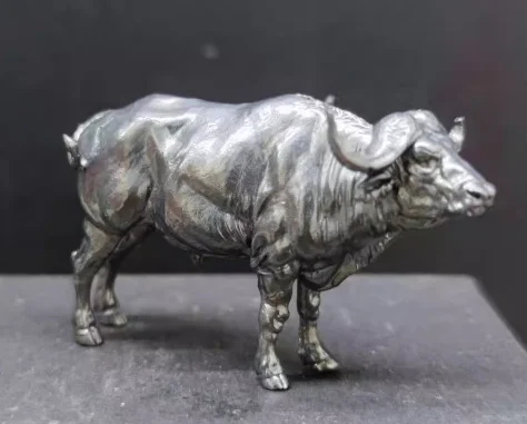 

Pure copper antique animal world, realistic African wild water, old cow, handmade model OX landscape table decorations