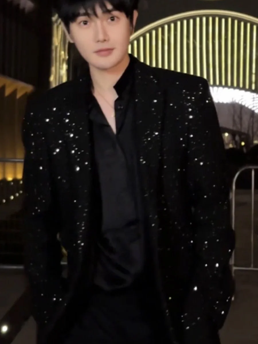 

Bla Casual Wedding Suit Jaet for Men with oulder Pads Sparkling Sequins Formal Evening Coat Youthful Trendy Long Sve