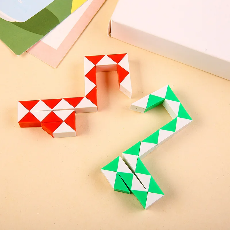 5Pcs Colored Magic Cube Toys Magic Rule Snake Multi-color Puzzle Fidget Toys Decompression Transformable Cubes Educational Toys