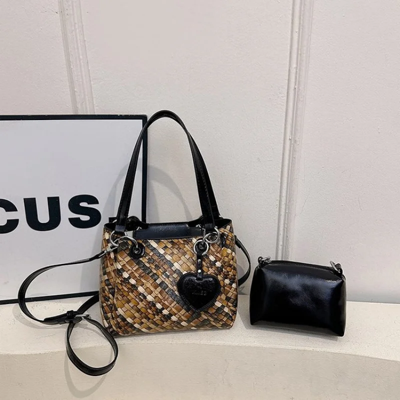 

Уникальная нишевая сумка из тканого материала с принтом для женщин 2026: Новая универсальная сумка через плечо в стиле колор-блок, изысканная сумочка, сумка для мамы и дочки