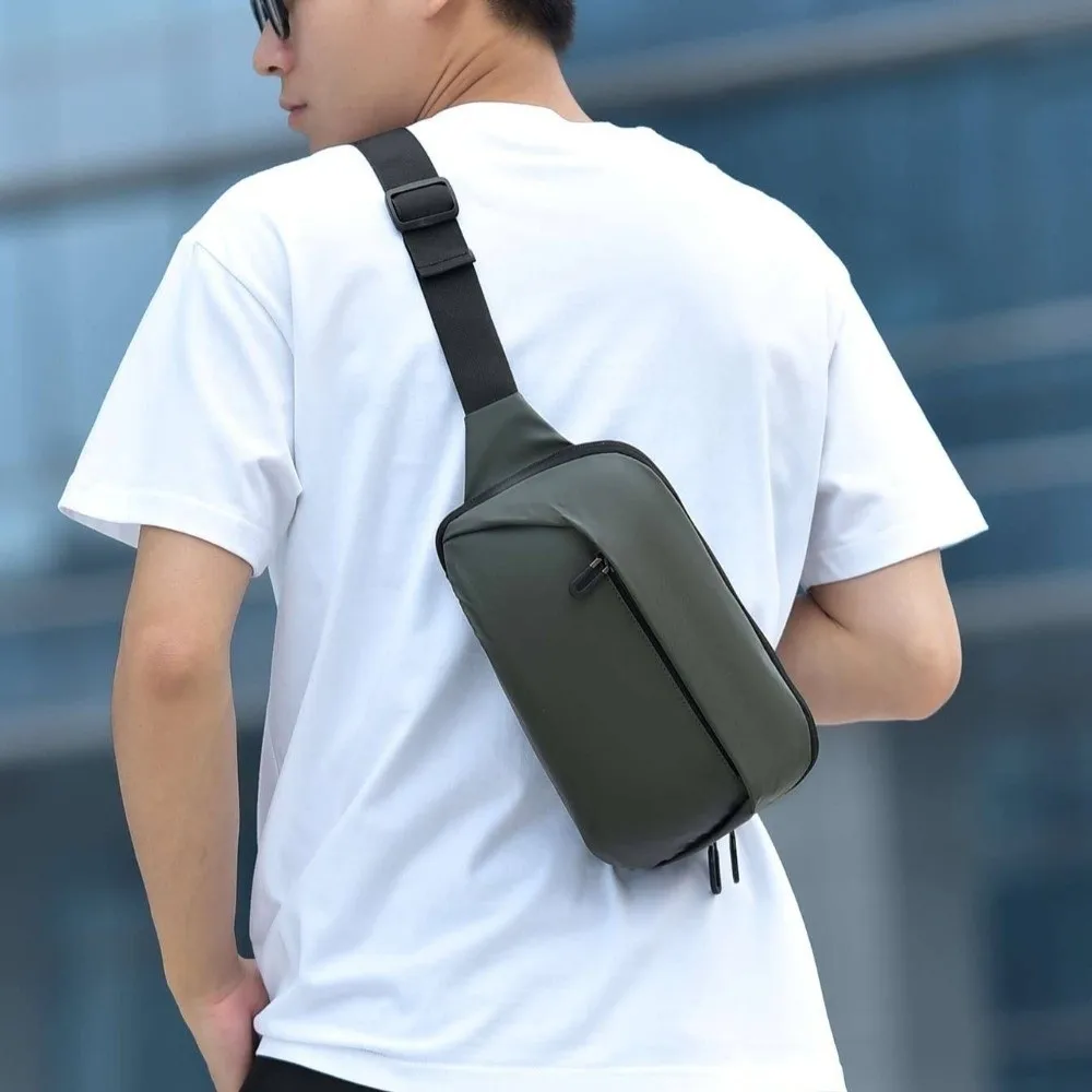 

Casual Waterproof Men Chest Bag Shoulder Bag Oxford Cloth Sports Message Bag Solid Color Large Capacity Crossbody Bag Male