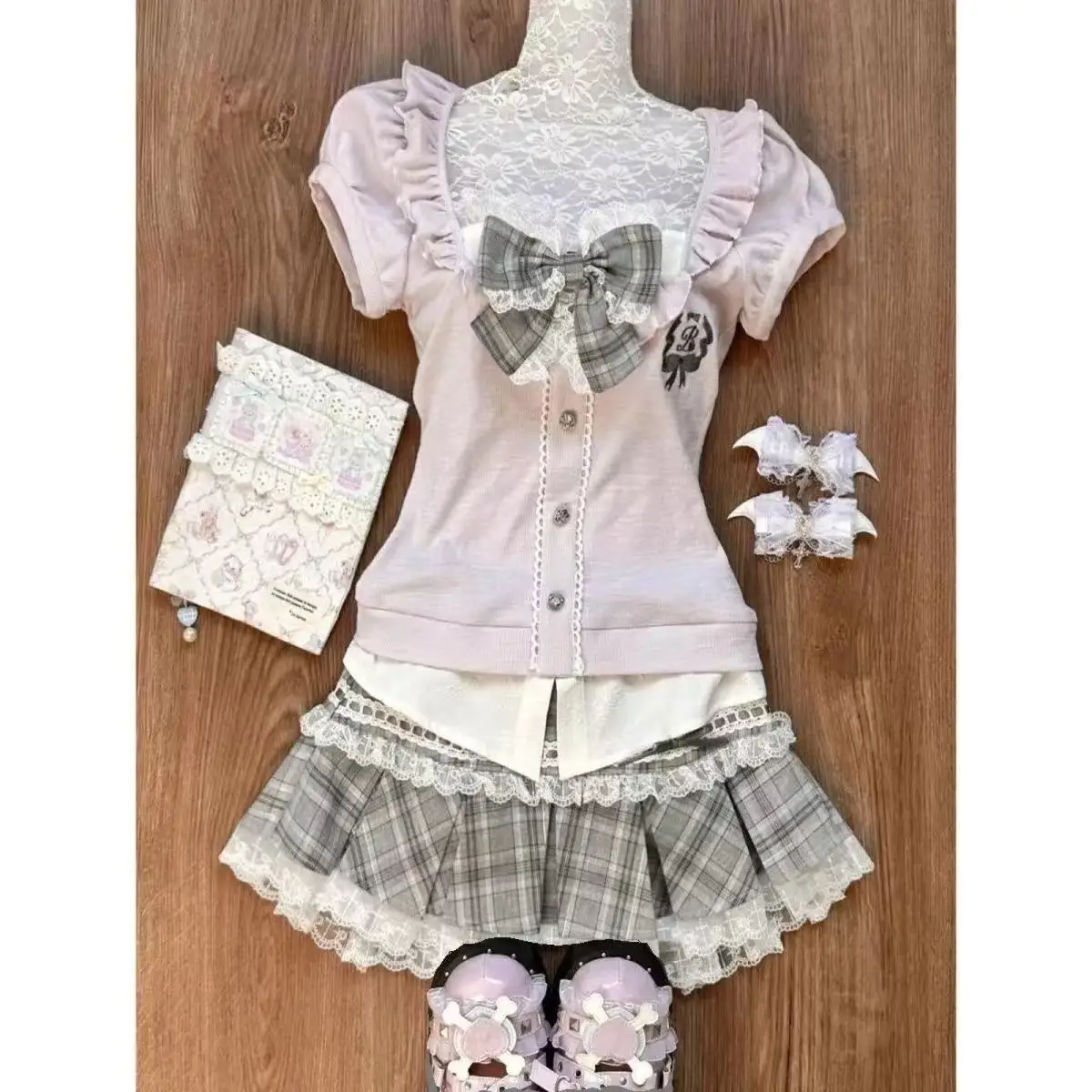 

Japanese Vintage Sweet Spicy Chic Girl Style Sweet Gentle Cardigan Jacket Bow Suspender Cake Skirt Three Piece Set 2025 Spring