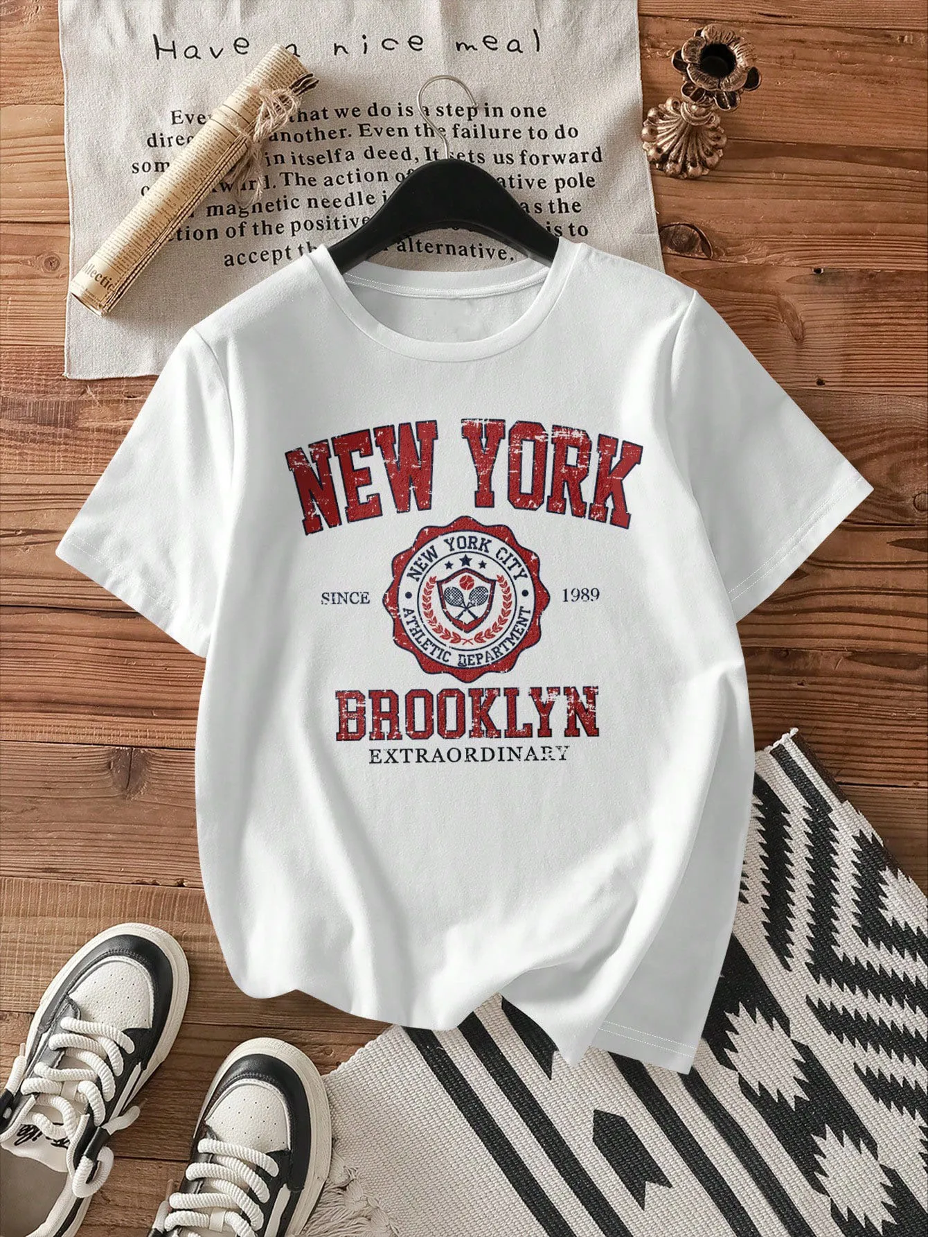 

2025 New York Printed Slim Fit Round Neck Short Sleeved T-shirt, Casual College Style, Suitable for Summer Pure Cotton