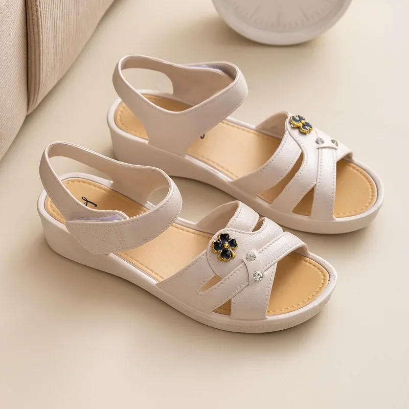 

Women's Sandals Summer 2025 Flat Sandals Non-slip Wedge Sandals Wear Comfortable and soft mum sandal platform shoes