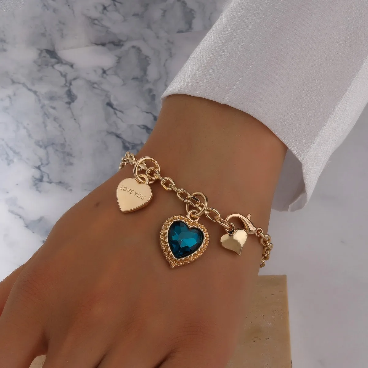 Personalized Name Plate Bracelet, Korean Ins Style Hand Chain with Heart, Embedded Zircon Dainty Jewelry for Women