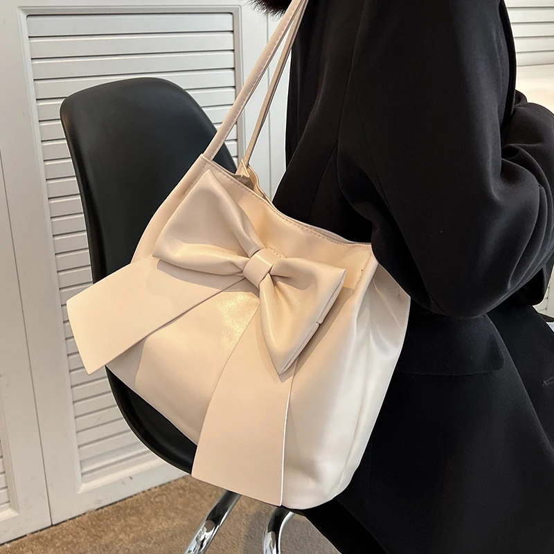 Fashion Handheld Tote Bag For Women New Bow Decor Versatile Large Capacity One Shoulder Bag Female Spring Summer Commuter Bag