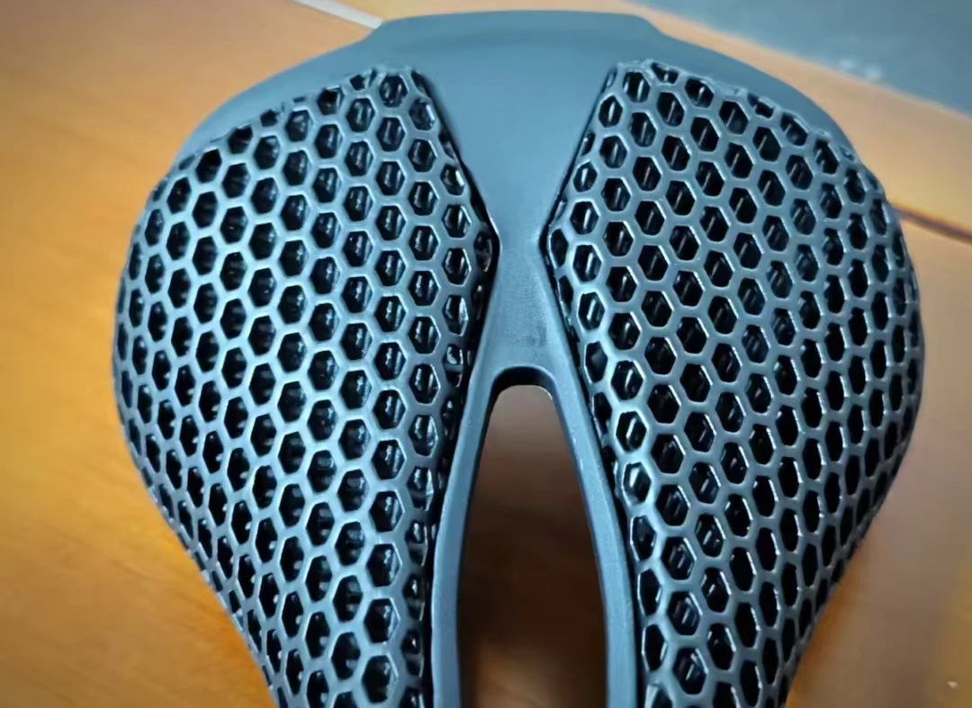 3D Printed Carbon Fiber Bike Saddle, UltraLight Waterproof, Breathable Gel Comfort for Road Bicycles, Cycling Seat Cushion view 5