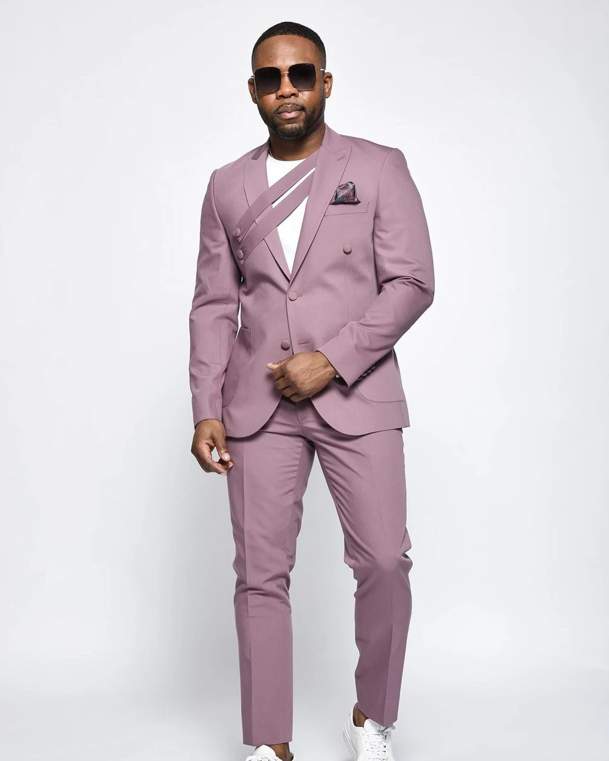 Fashion Men Suits For Wedding Peaked Lapel Single Breasted Tuxedos Slim Fit 2 Pcs Jacket Pants Evening Party Custom Made