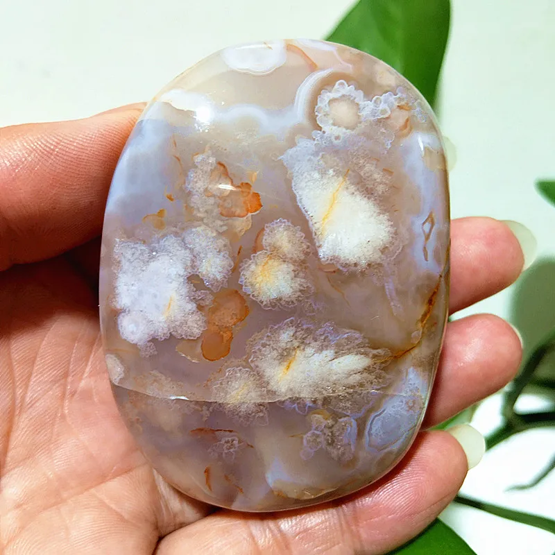 Natural Stone Cherry Blossom Agate Palm Stone Spiritual Meditation Treatment Stone Feng Shui Crystal Decoration