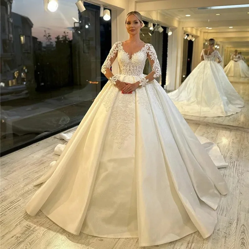 Customized Satin Wedding Dress Ball Gowns Appliqued Lace Long Sleeve Lace Bride Dresses Women Wedding Gown vestidos de novia