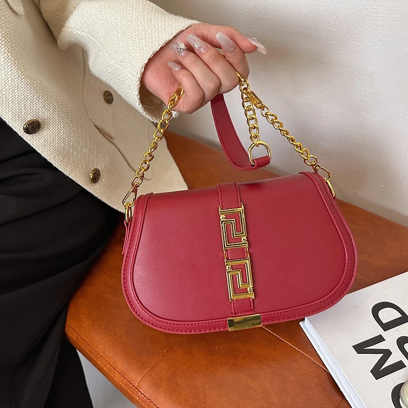 

Biophilic Woven Crossbody with Organic Plant Dyed Leather and Expandable Compartments for Daily Travels Evoking Earthy