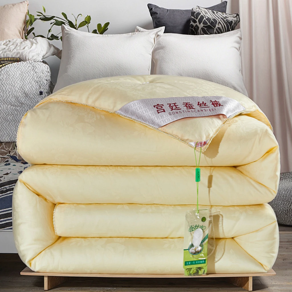 

Queen Size All-Season Mulberry Silk Filled Chinese Silk Duvet Set Handmade Organic Comforter Soft and Light Quilt