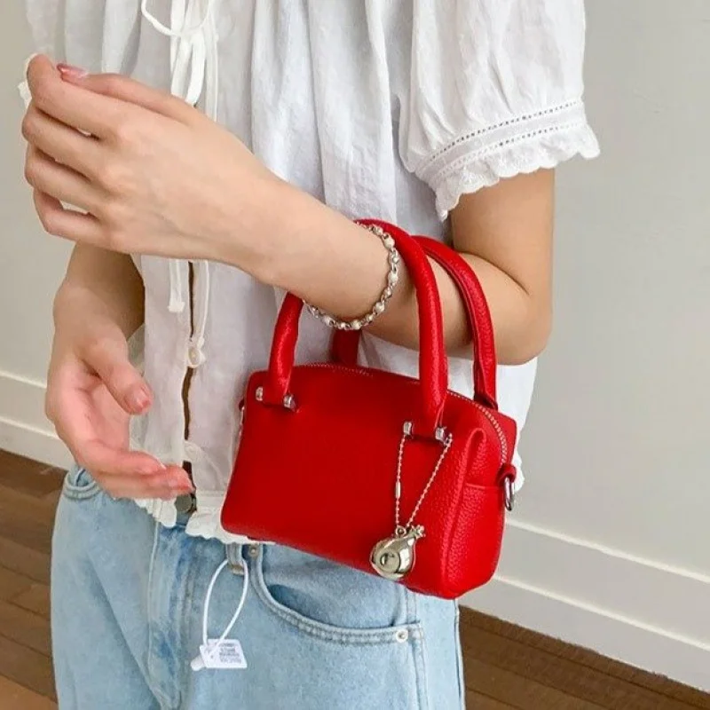 

Women's Leather Handbag Elegant Classic Style Crossbody Bag Shoulder Bag By Famous Designer Luxury