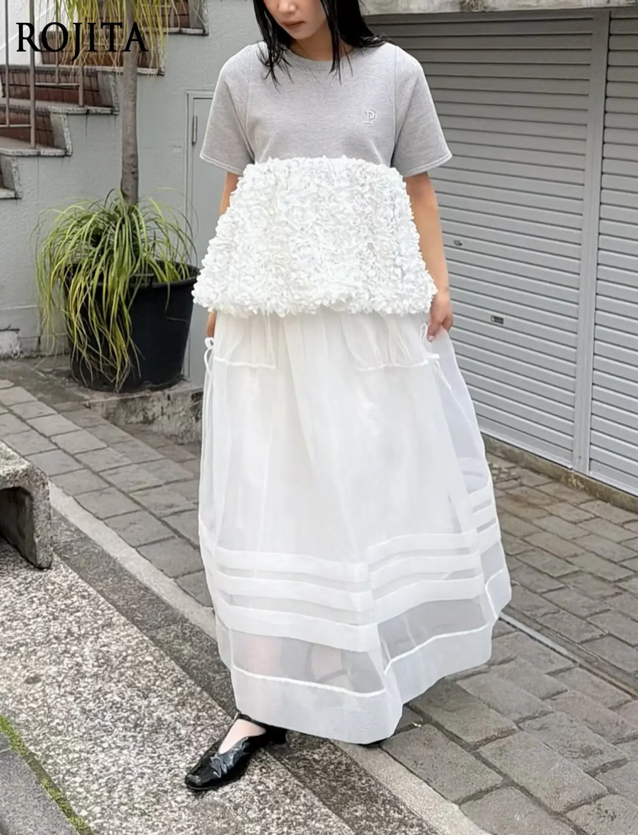 Japanese Contrasting Color Puffy Top Splicing Three-dimensional Flowers Exquisite Embroidery Loose Round Neck Short Sleeves Tee