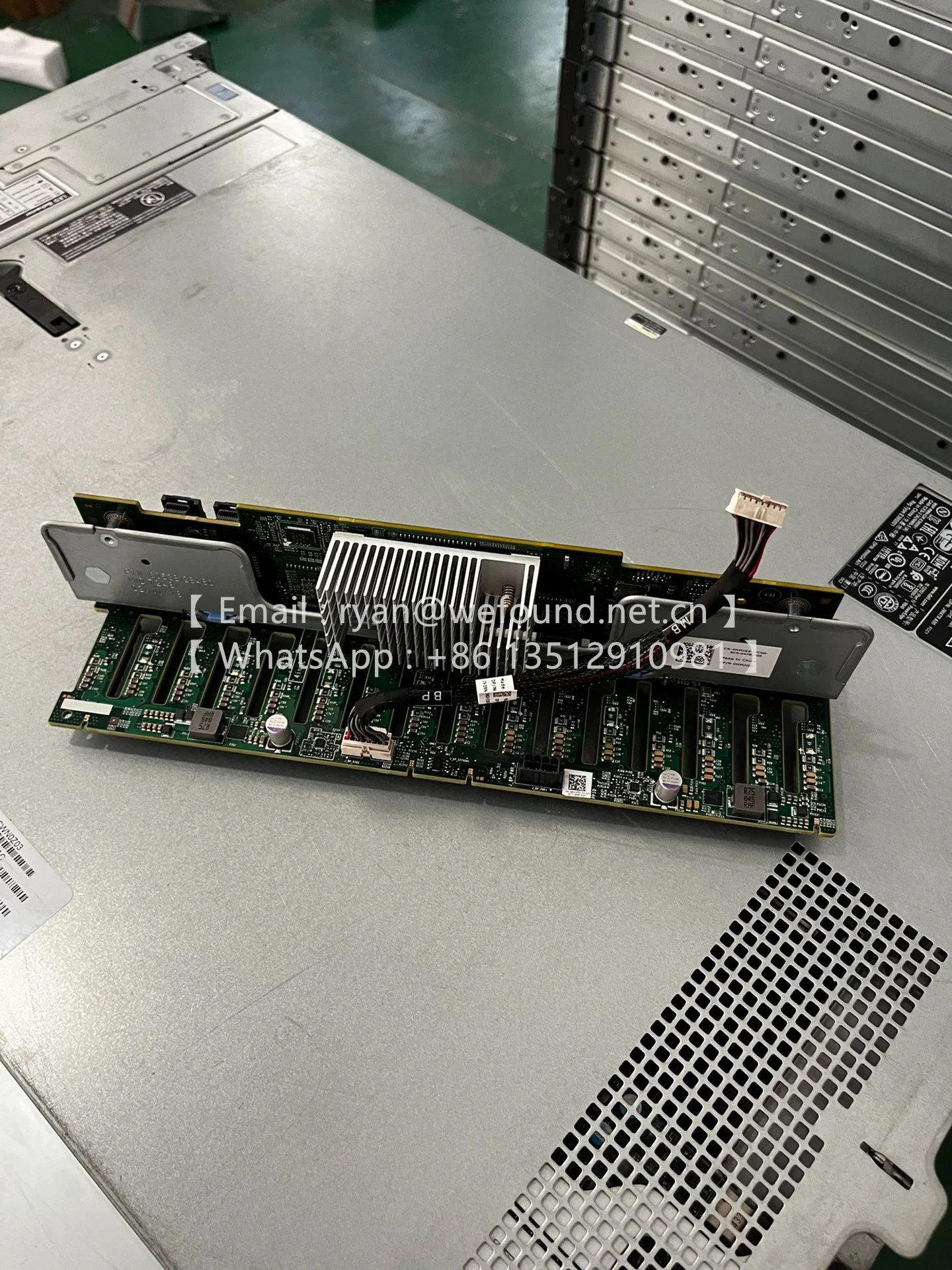 0HMJG5 09WGTD HMJG5 R740 Fondo SAS de 16 x 2,5" - 0HMJG5 09WGTD