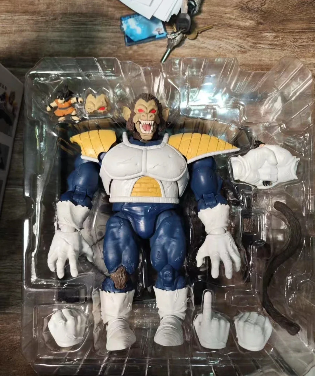 

Bandai Soul Limited SHF Saiyan Invasion Vegeta Big Ape Giant Ape Брендовая модель Коллекция игрушек в подарок Новый на складе