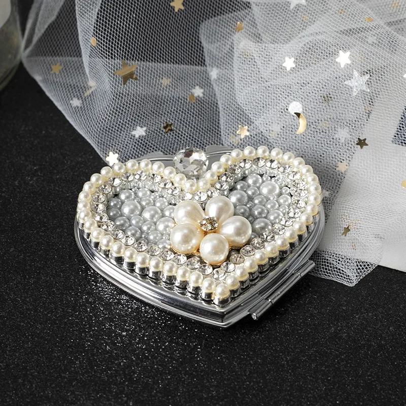 Liebe Metall Kleine Taschenspiegel Perle Blume Prinzessin doppelseitige Falten Tragbare Make-Up Spiegel Petit Miroir De Poche