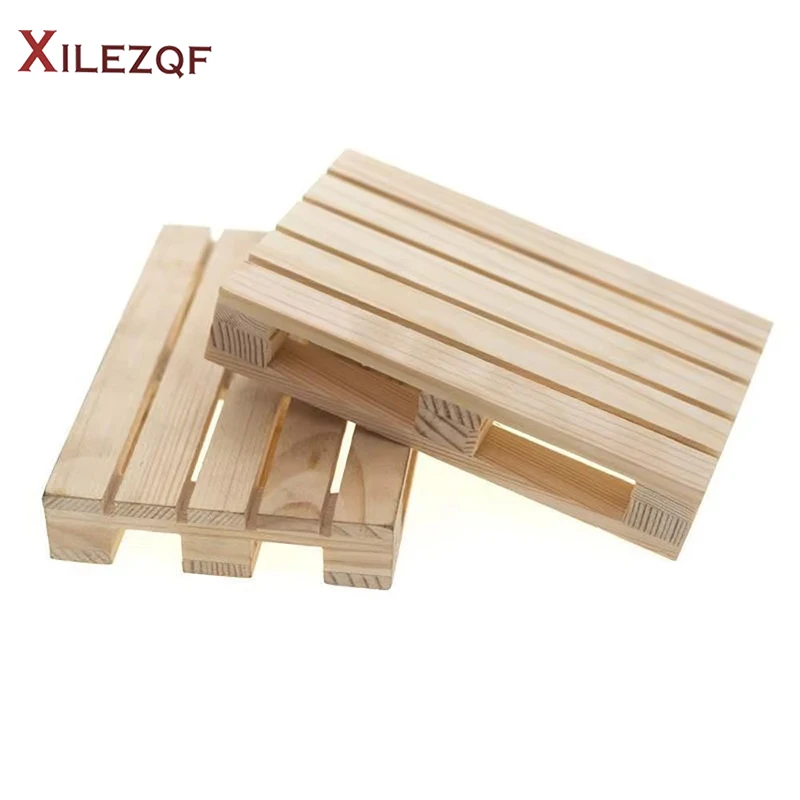 XILEZQF Woodiness Forklift Pallet Wooden Plate Miniature Decoration Accessory for 1/10 Axial SCX10 90046 D90 TRX4 Models RC