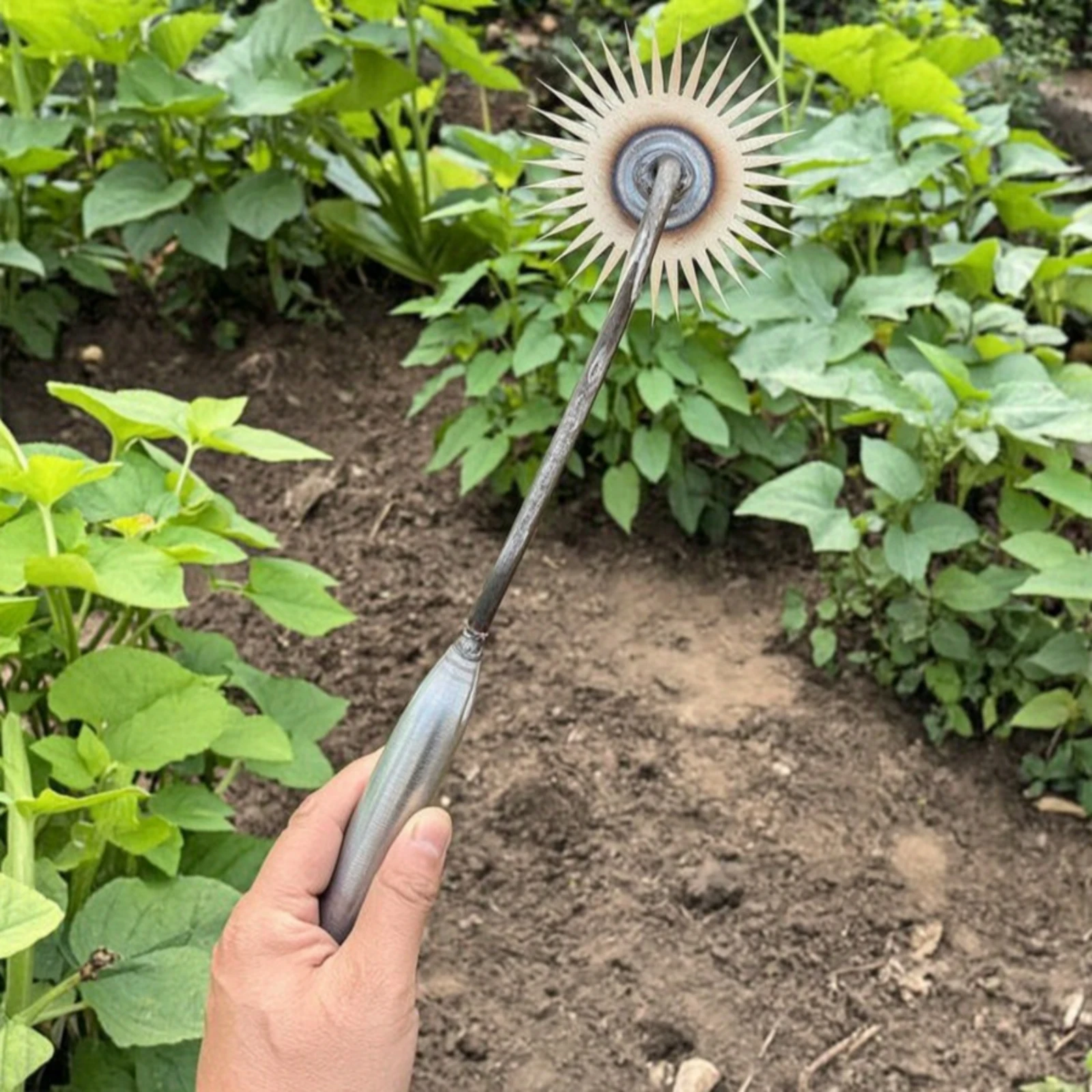 Sunflower Weeding Tool Convenient Hand Weeder with Toothed Head Serrated Weeding Tool Ergonomic Hand Weeder Comfortable